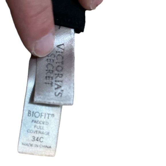 Victoria's Secret 34C biofit bra padded full coverage black and white GUC - Picture 5 of 5